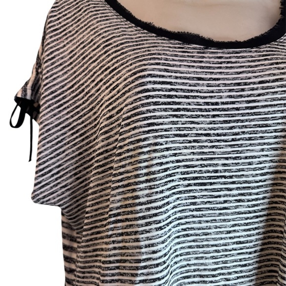 Patrizia Luca Black/White Oversized Striped Top Frayed Lace Neckline & Hem Sz XL - Picture 6 of 8